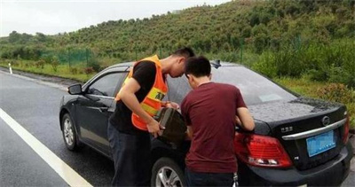 殷行道路救援解答汽车保养的必要性